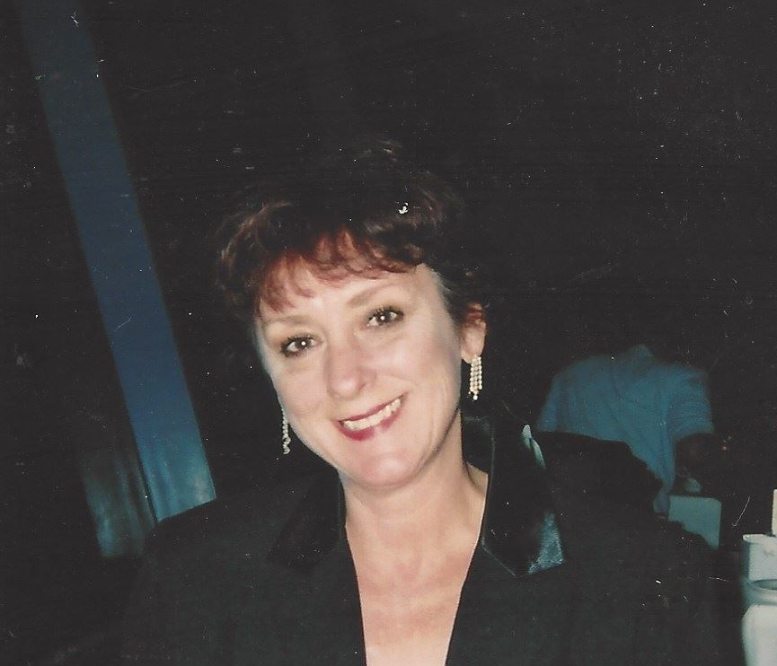 Obituario de Gail Dianne Watts