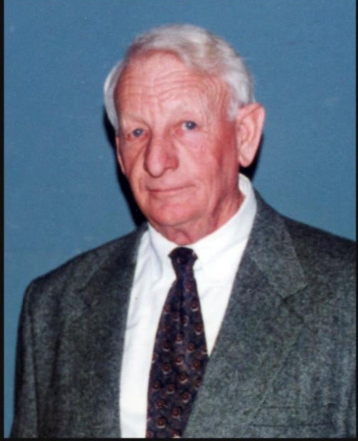 Obituary of Raymond E Richard