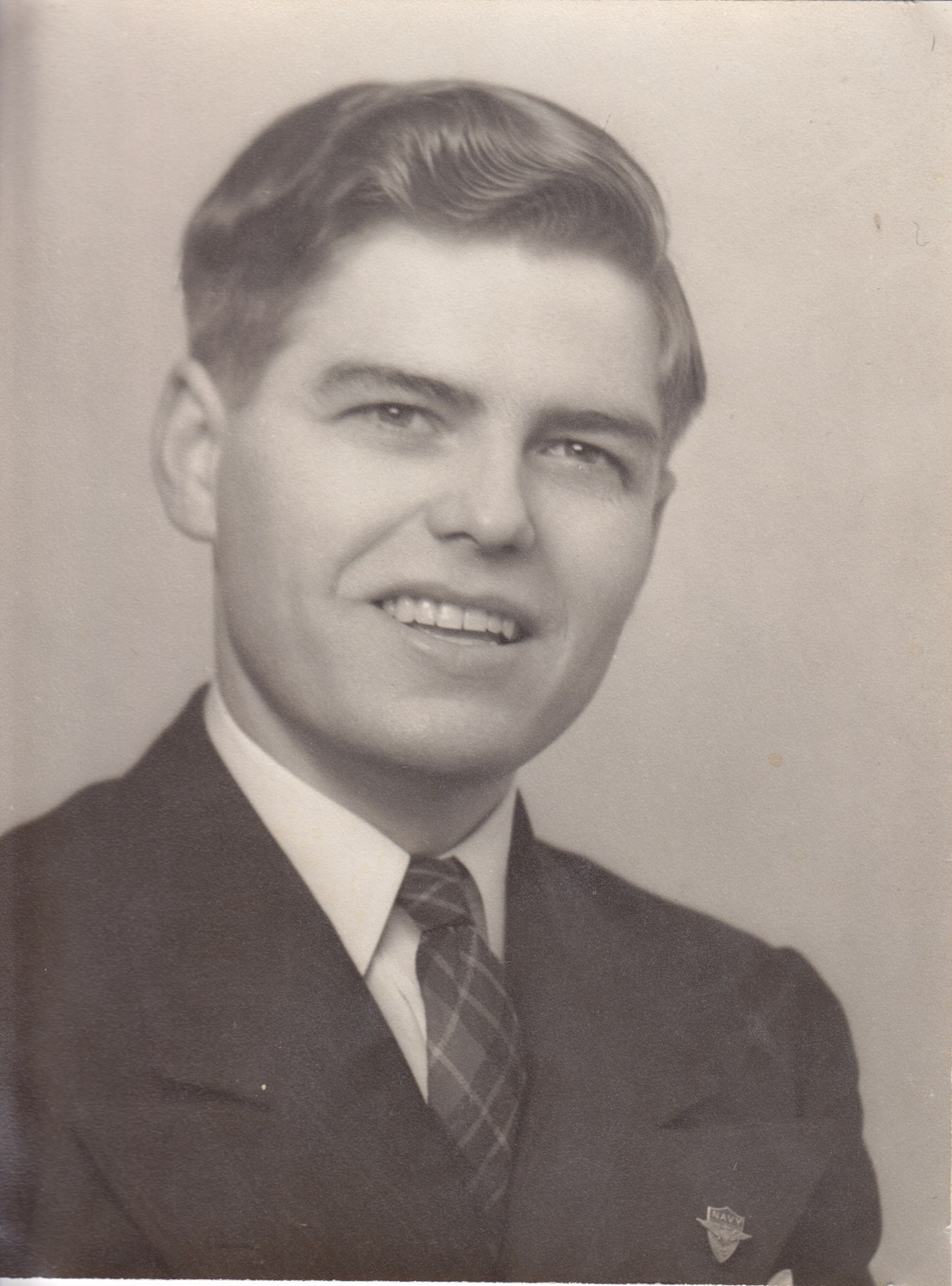 Obituario de Allen Howard Larson