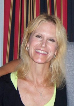Obituary of Ann Louise Zyer