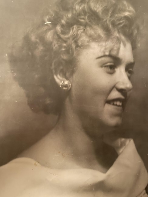 Obituary of Irene R Campbell