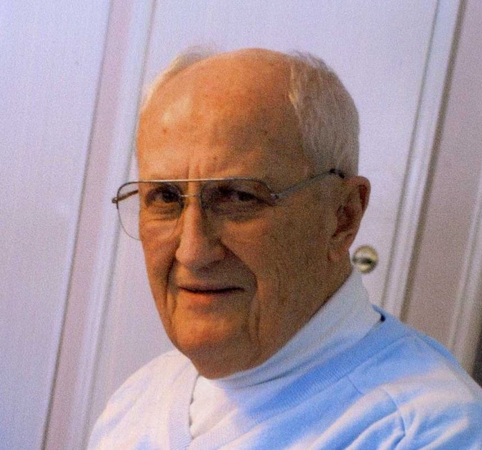 Obituario de Bob Lumpkin