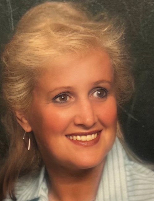 Obituary of Antoinette "Tonie" Marie Vigneault