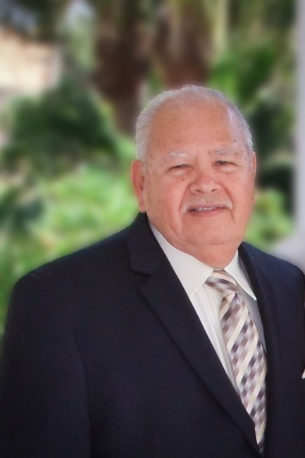 Obituary of Carlos Reyes