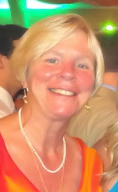 Obituary of Carolyn Gibbes White