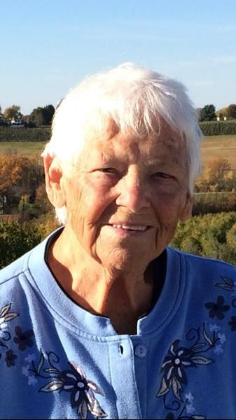 Obituary of Nina Ruth Hoehn