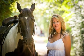 Obituary of Shelly Roberta Hamilton