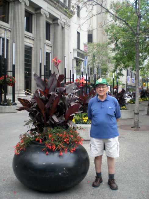 Obituary of William Bill George Holl