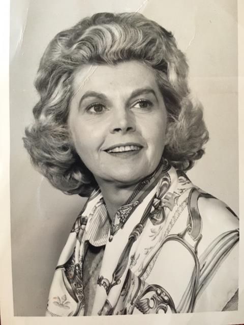 Obituary of Sue Tucker Briggs