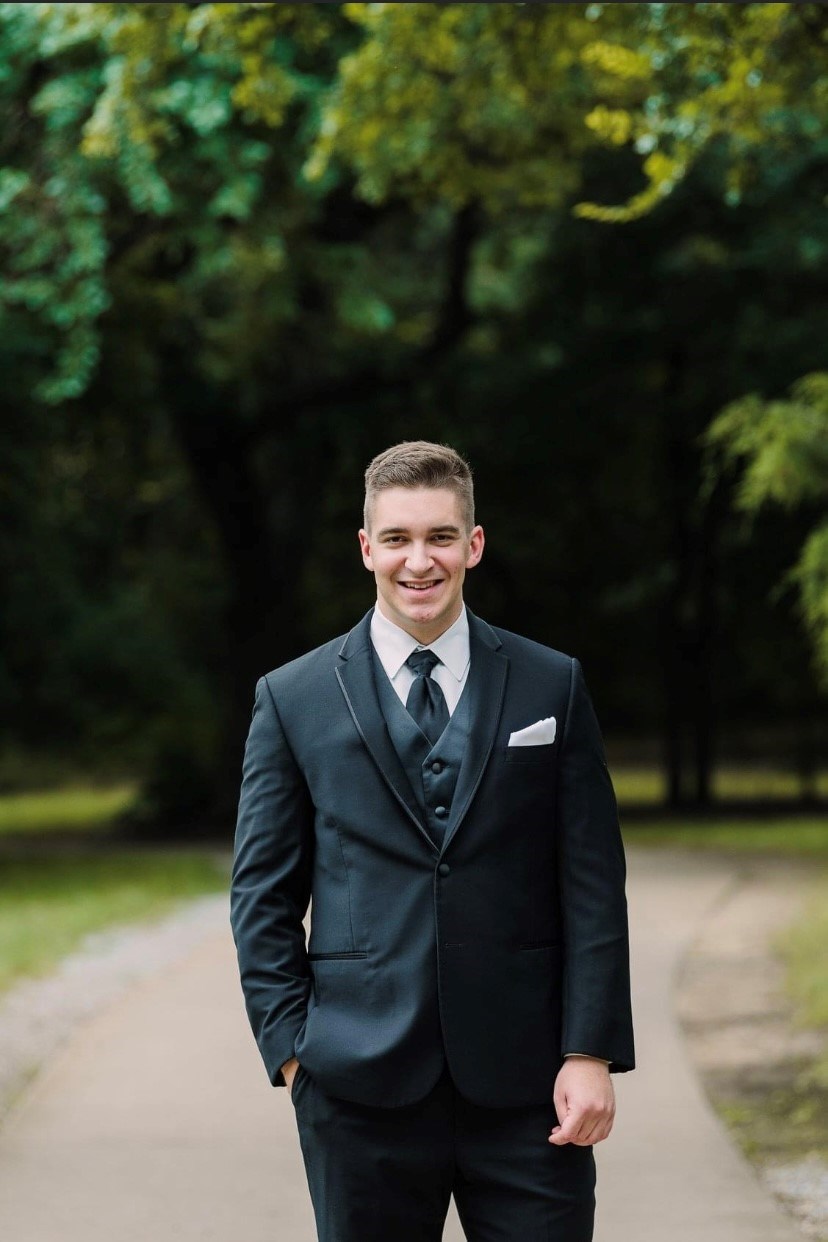 Obituary of Mr. Grant Andrew DeHoogh