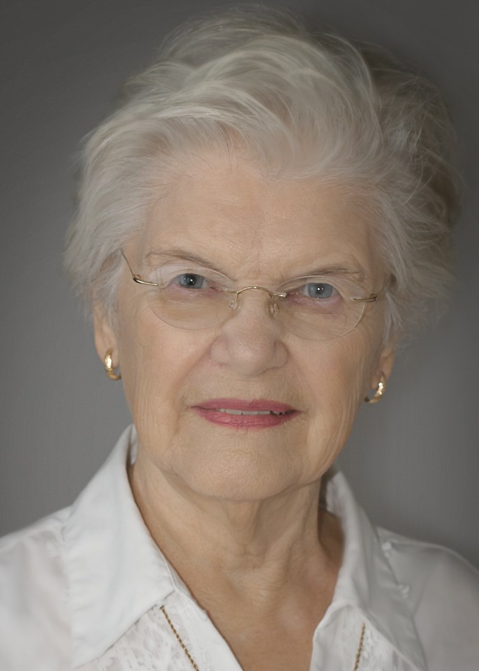 Obituary of Charlotte Wernicke Lee