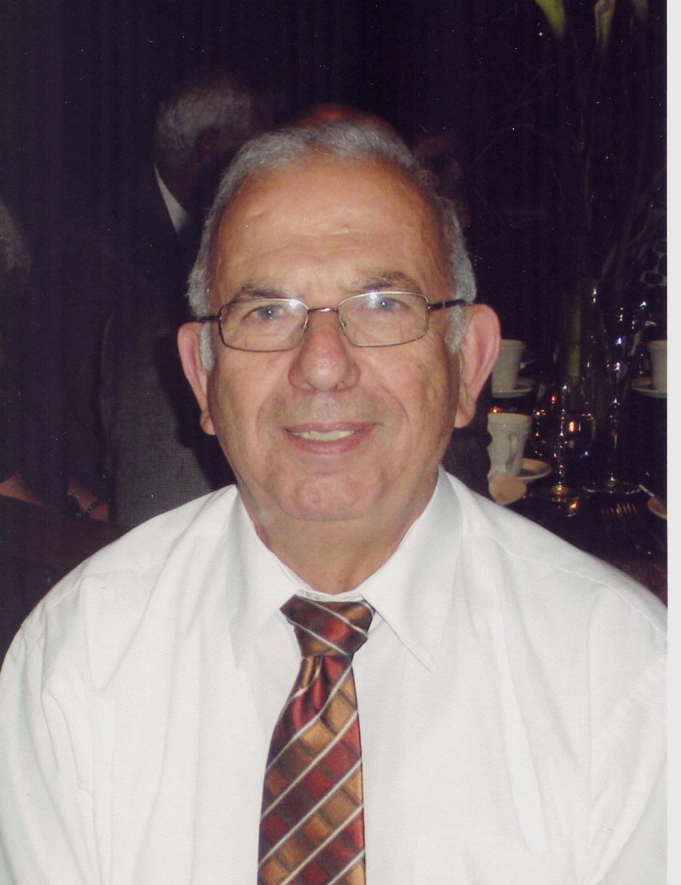 Obituary of Luis J Correia
