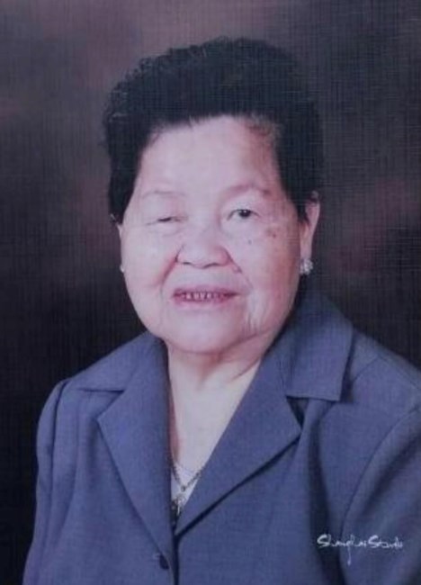 Obituary of Cam Thi La