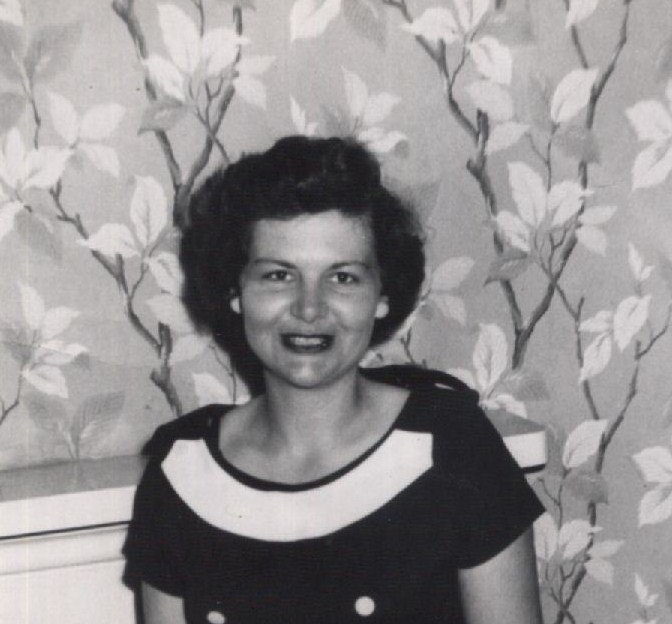 Obituary of Dorothy M. Adams