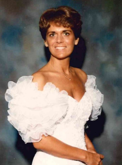 Obituary of Phyllis L Snedegar