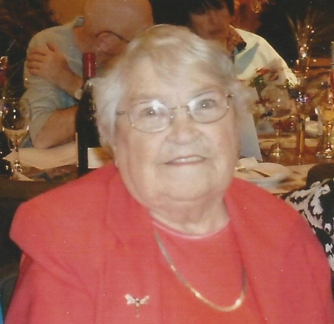 Obituary of Mary Jeanne Saunders Scruton