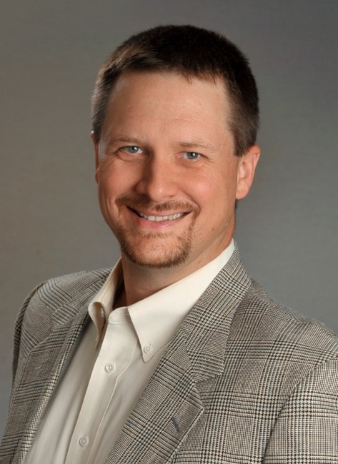 Obituario de Michael Mick James Eckert