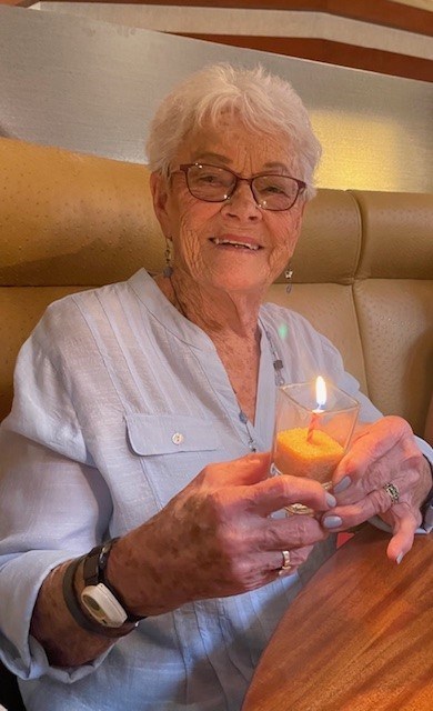 Obituario de Norma Mary Hawkes