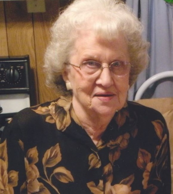 Obituario de Joyce Mayes Holt