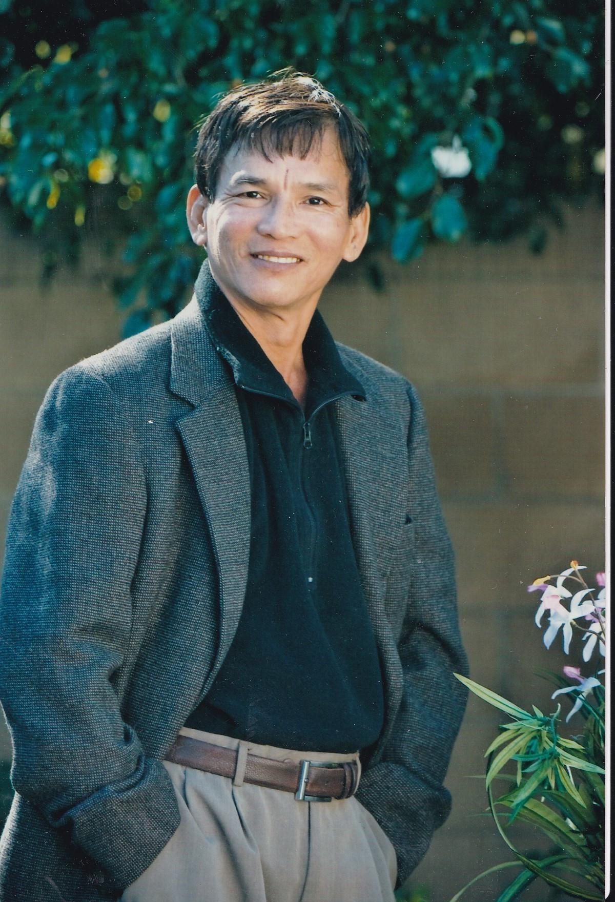 Obituary of Nam Hoang Nguyen