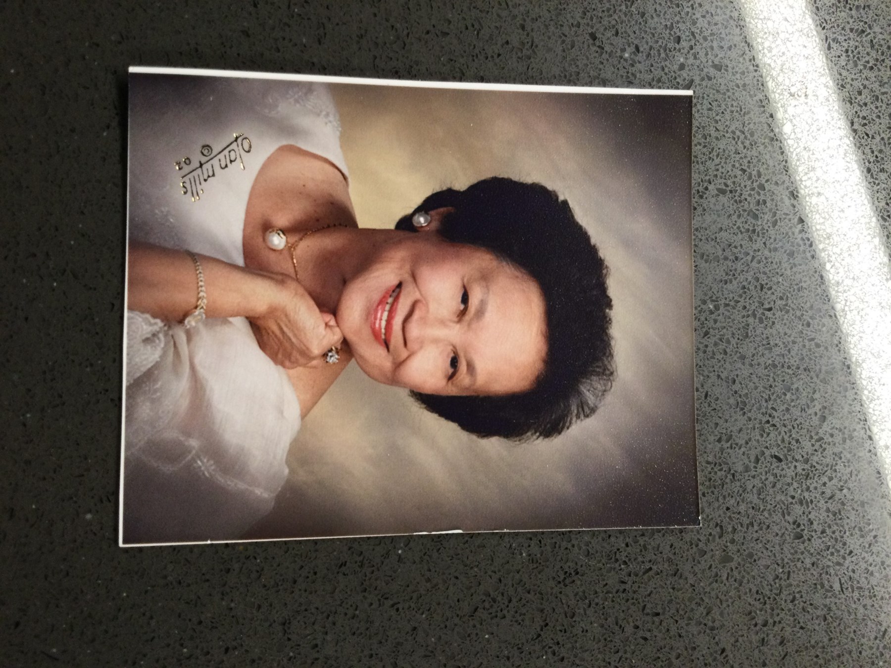 Avis de décès de Lolita Dizon Bulatao