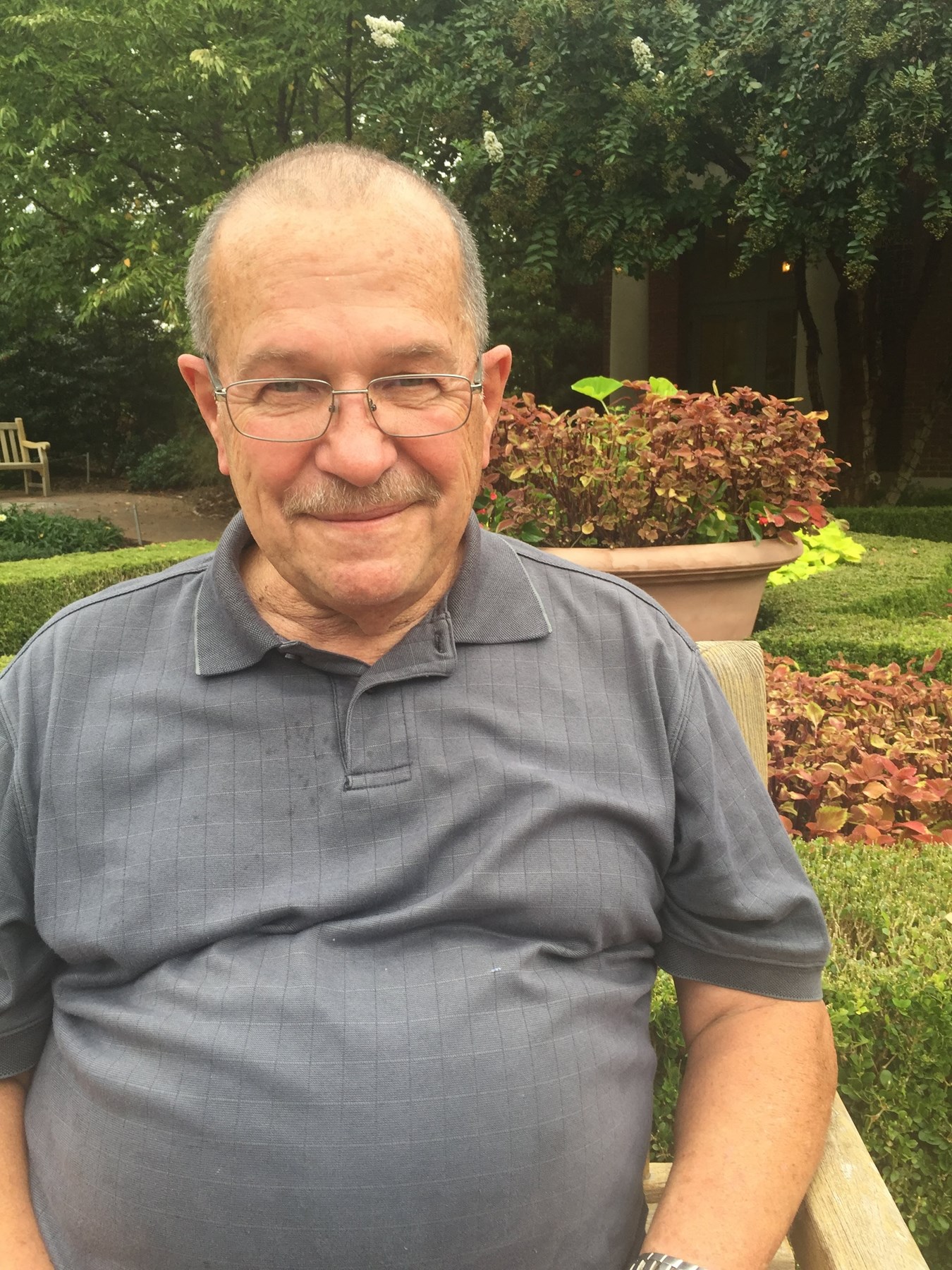 Obituario de Gene Larry Morehead