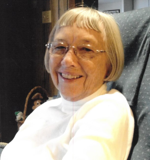 Obituary of Lucille Naomi Looney