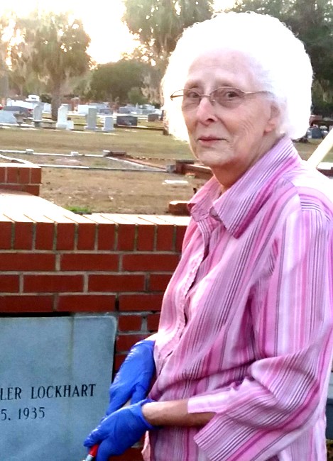 Obituary of Jeanette Lockhart