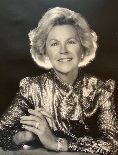 Avis de décès de Mary Young Davis