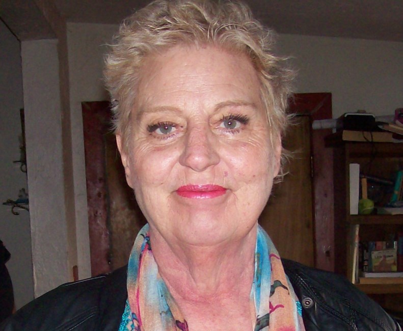 Obituary of Laurie Jean Davis