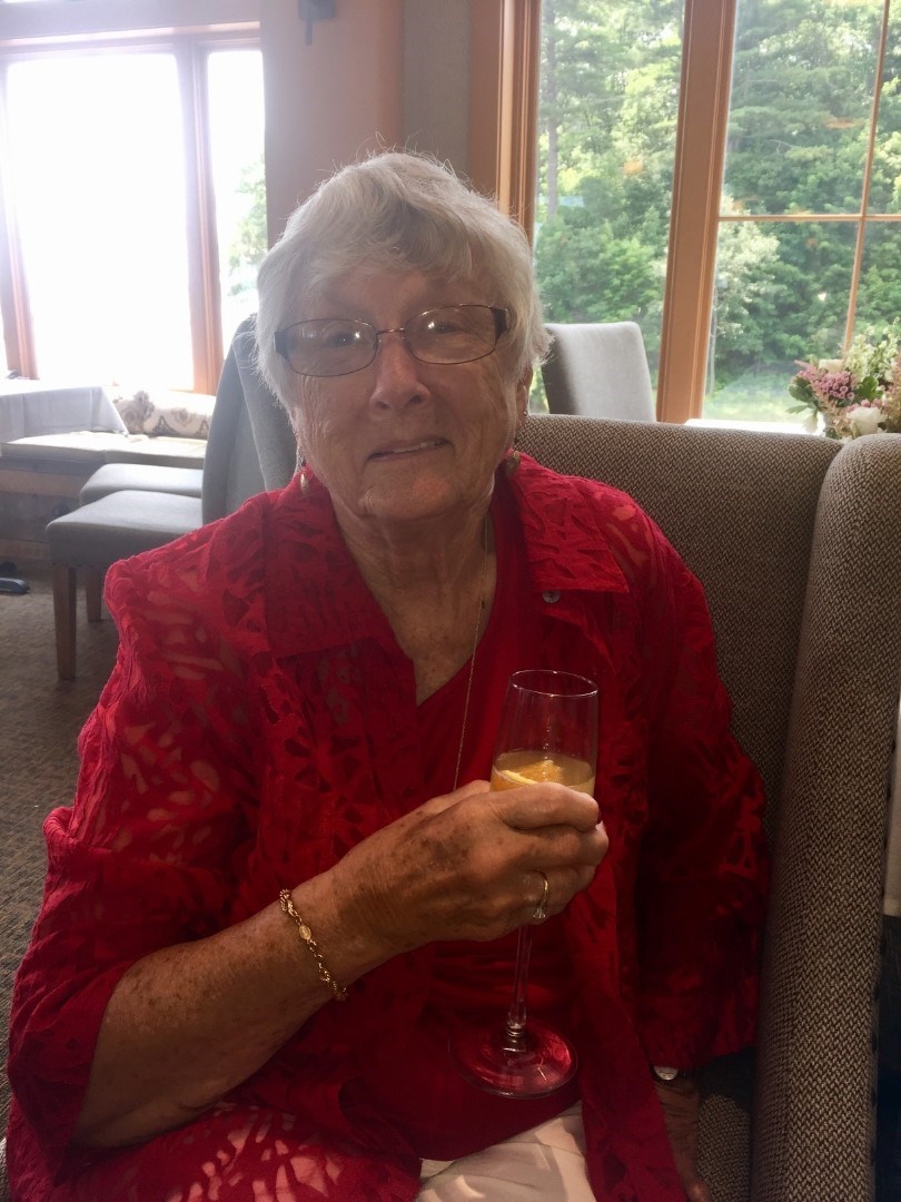 Obituary of Helen H. Valente