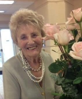 Obituary of Pierrette Lili Komarek