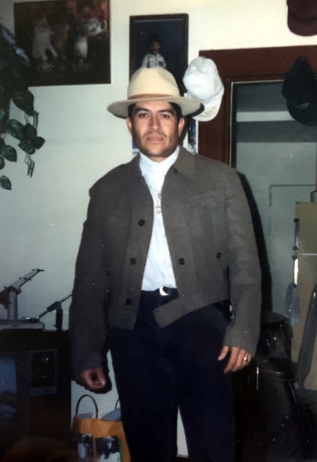 Obituary of Carlos Rodriguez-Esparza