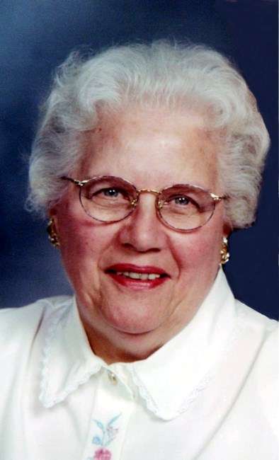 Obituary of Dorothy Peterson (nee Elert)