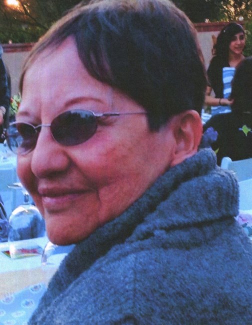 Obituario de Julia Martinez Emmons