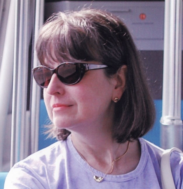 Obituario de Liane V Lavell