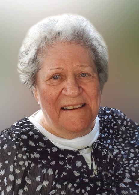 Obituary of Viola Duch-Cerda