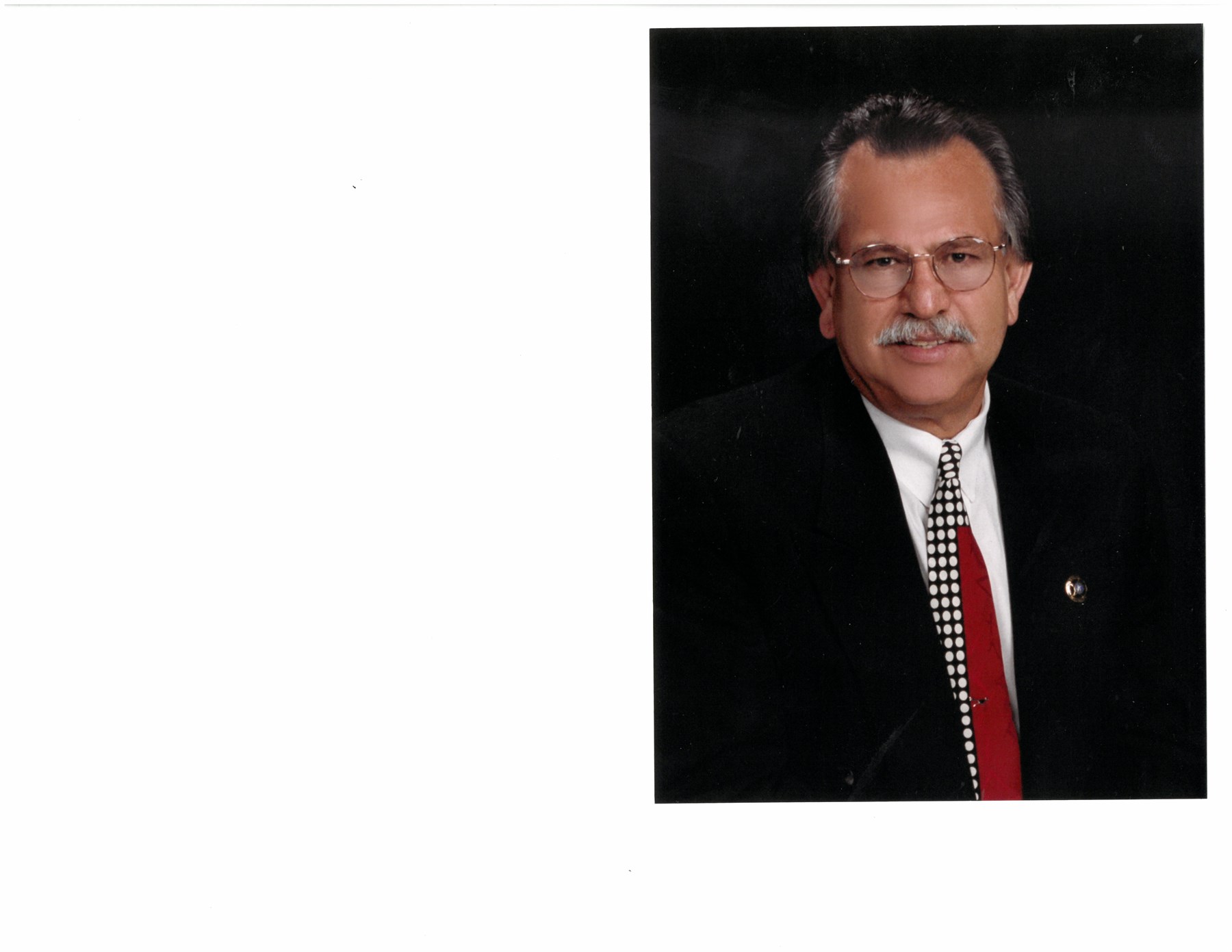 Obituario de Raymond Hernandez