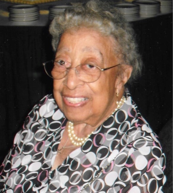 Obituario de Rose Mae Roberts Elliott