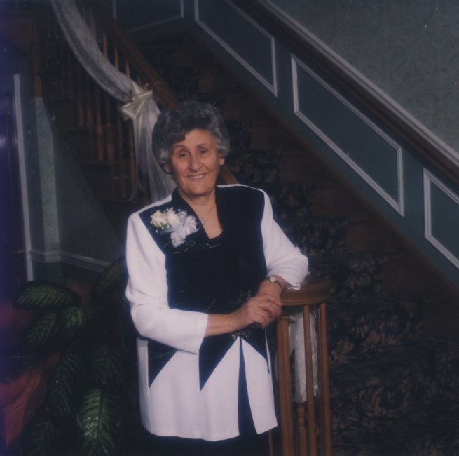 Obituary of Stella Zarnas Caruso