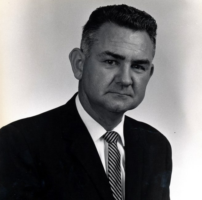 Obituary of Darwin Earl Davis