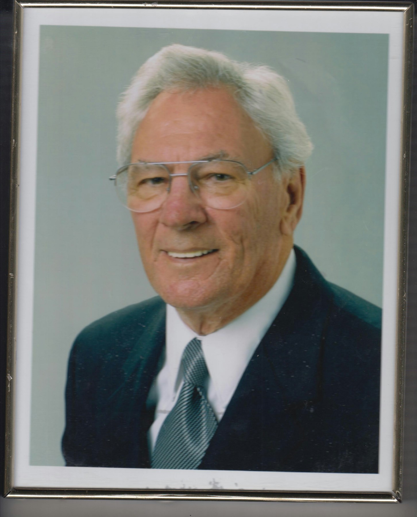 Obituary of Frederick Francis Cavlovic