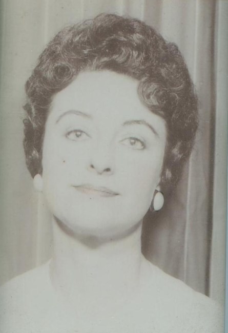 Obituario de Anne R. McNally