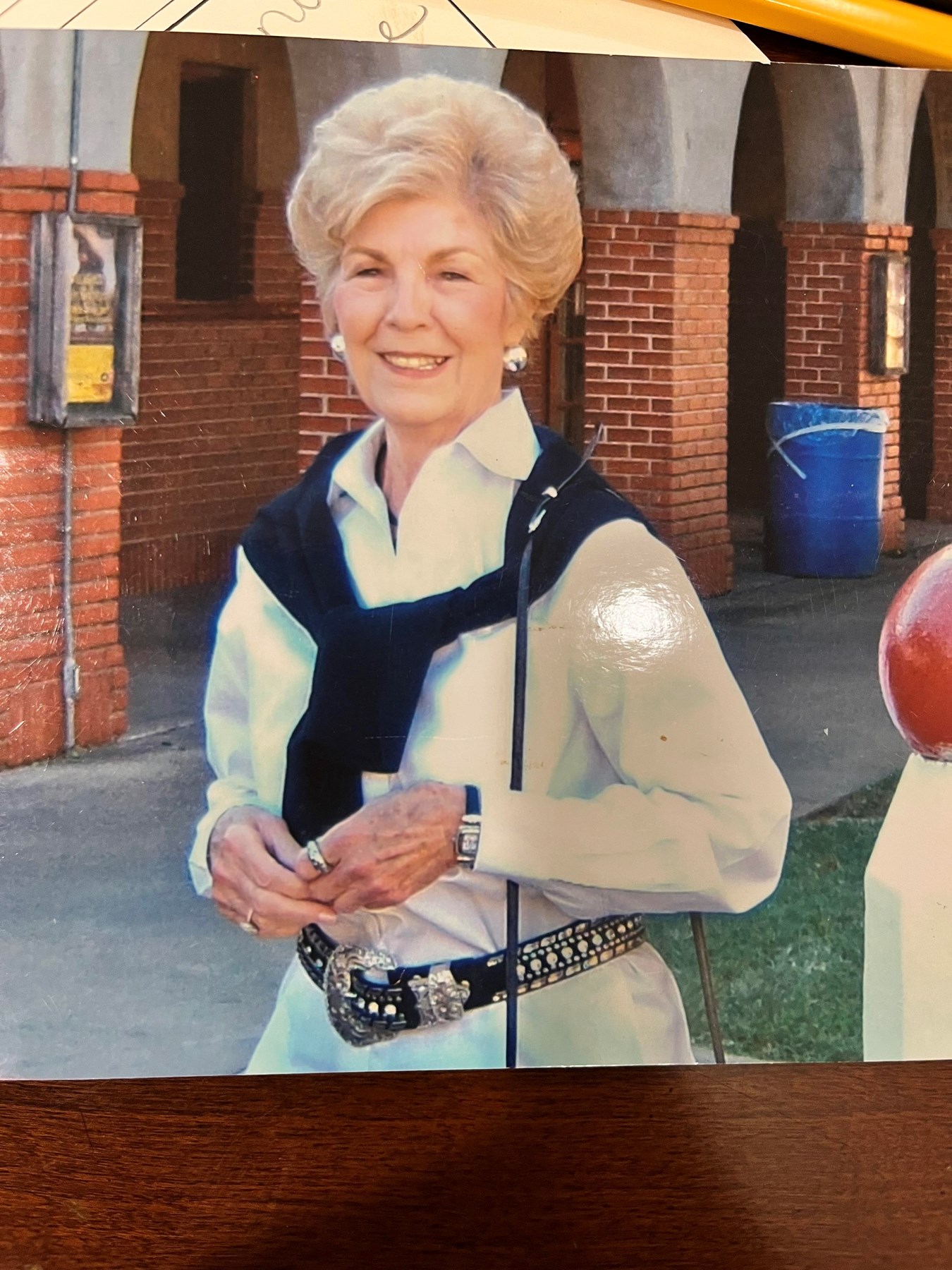 Obituario de Barbara June Massey