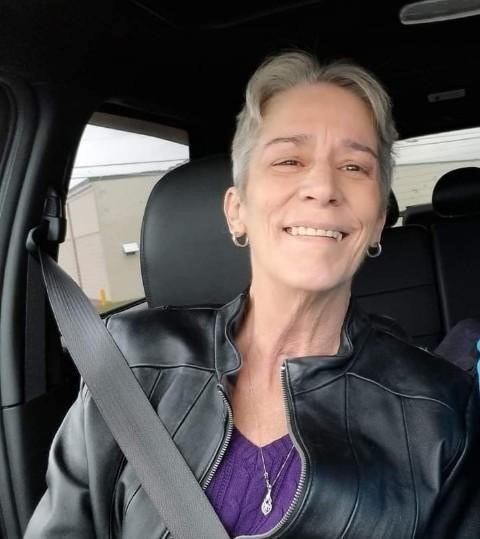 Obituary of Linda Lou Peters