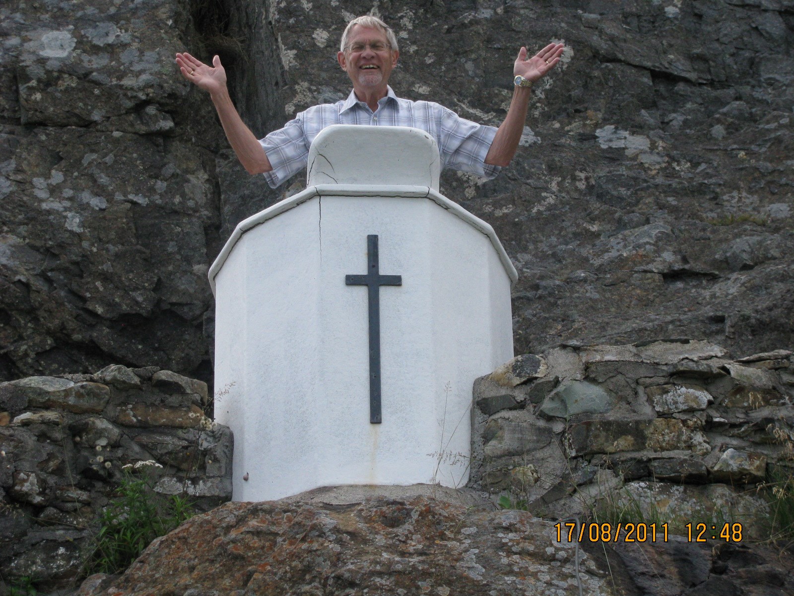 Obituary of Jack Ross Roberts