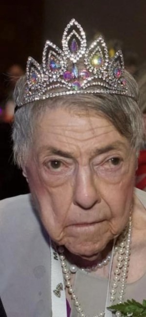 Obituary of Barbara Louise Holley