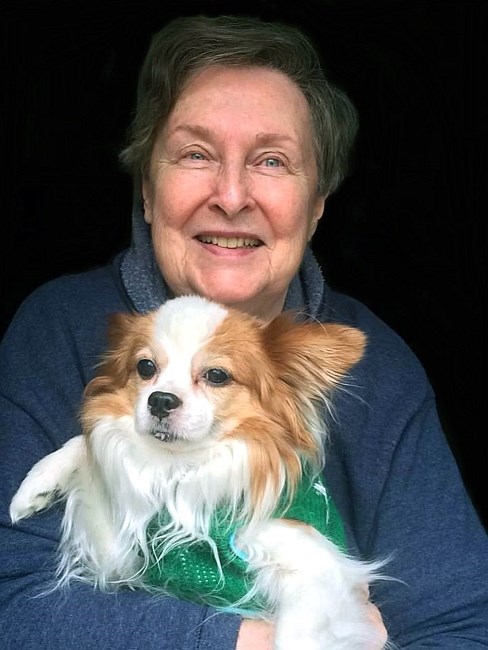 Obituary of Katherine Godfrey Wallace