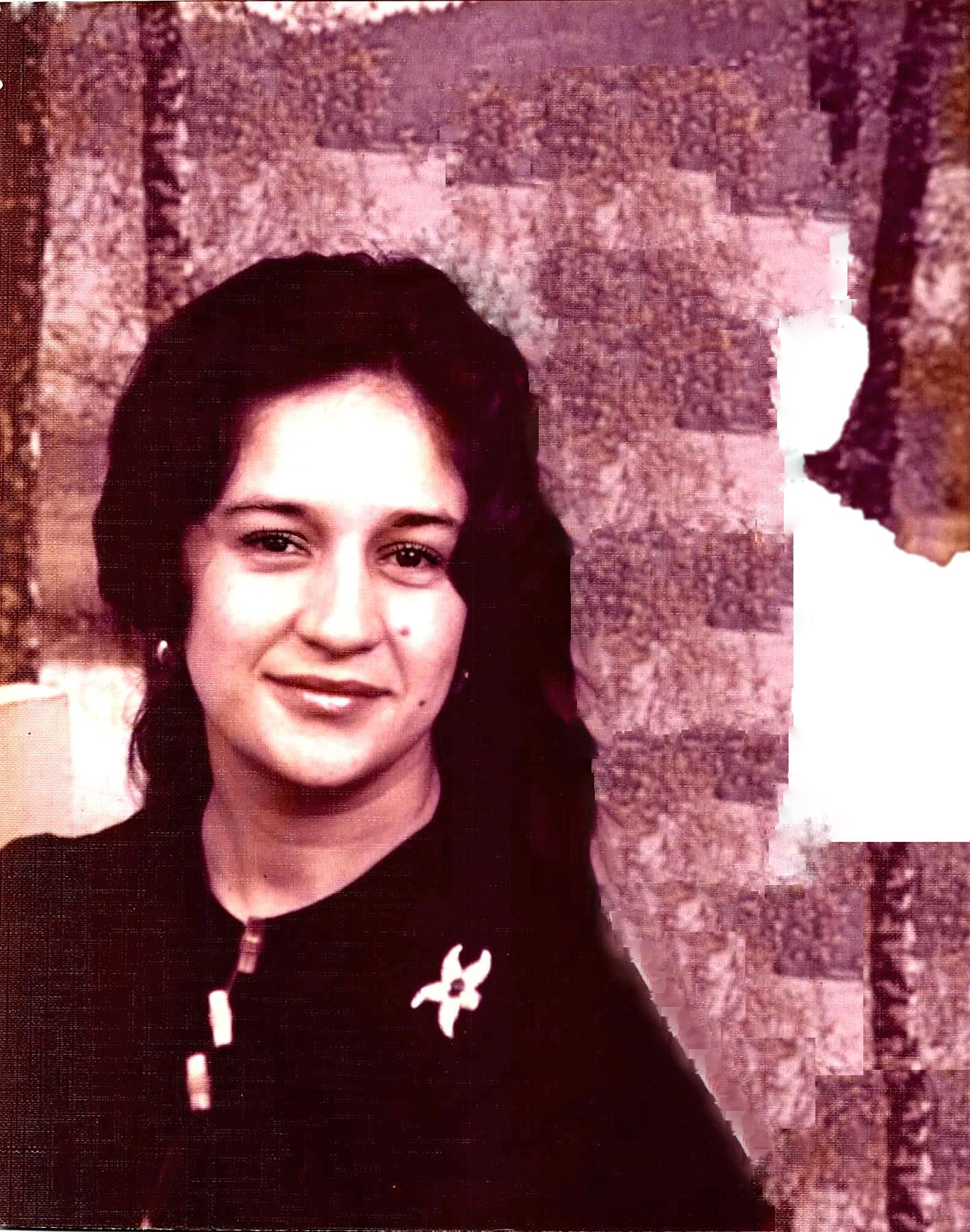 Obituary of Silvia Navaira Mateo