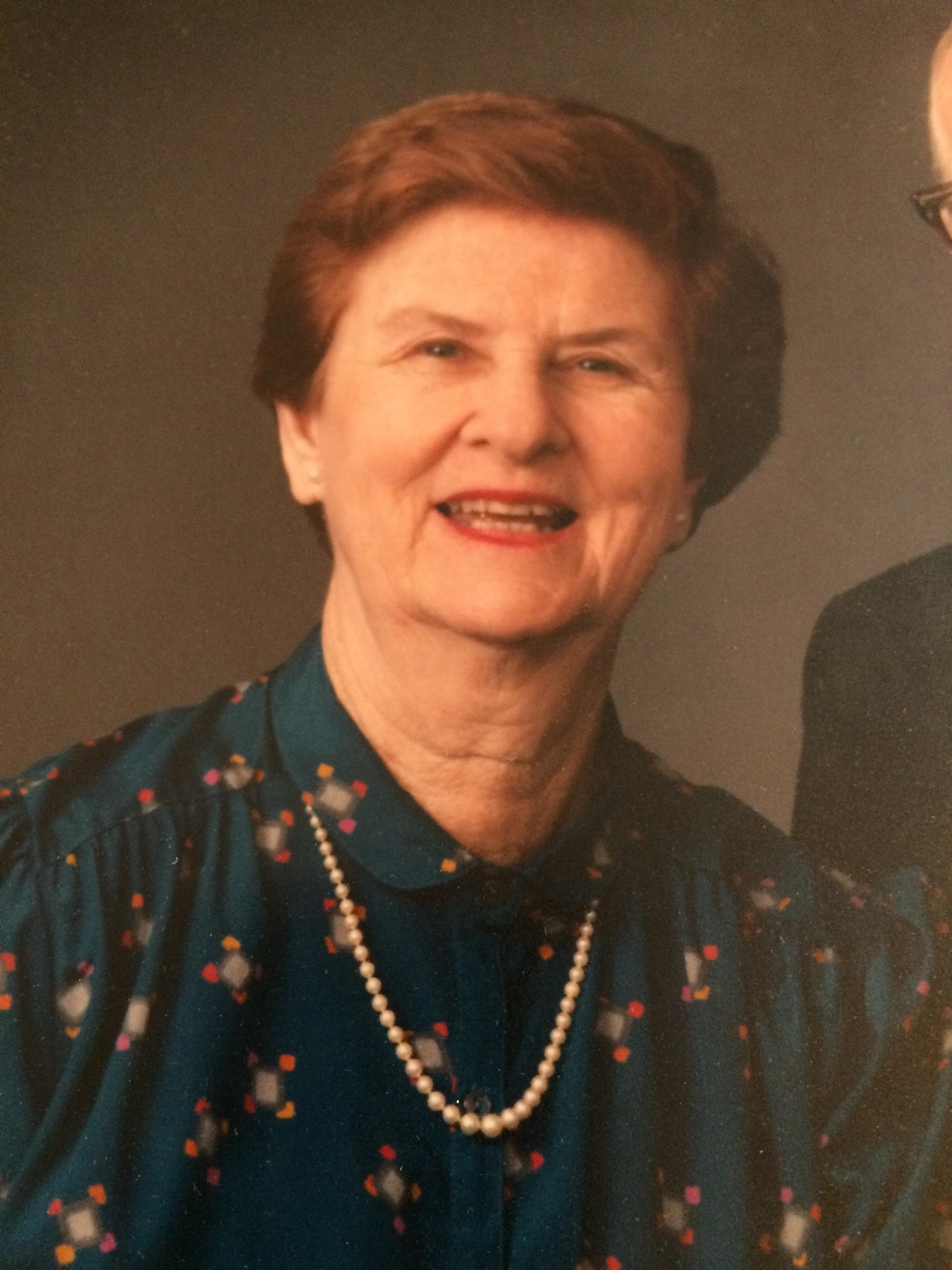 Obituary of Helen Liston Hennessy
